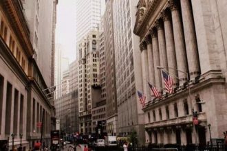 300位华尔街精英回国,传统银行觉醒,风控行业进入黄金时代?